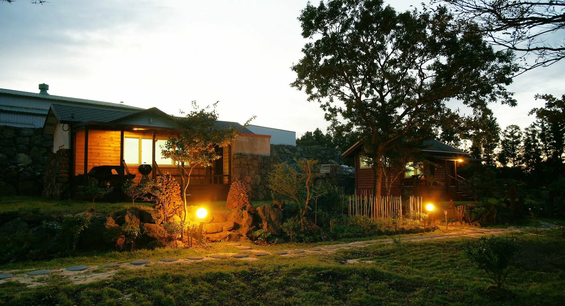 Gotjawal Geomunoreum Pension Jeju 0*,  South Korea